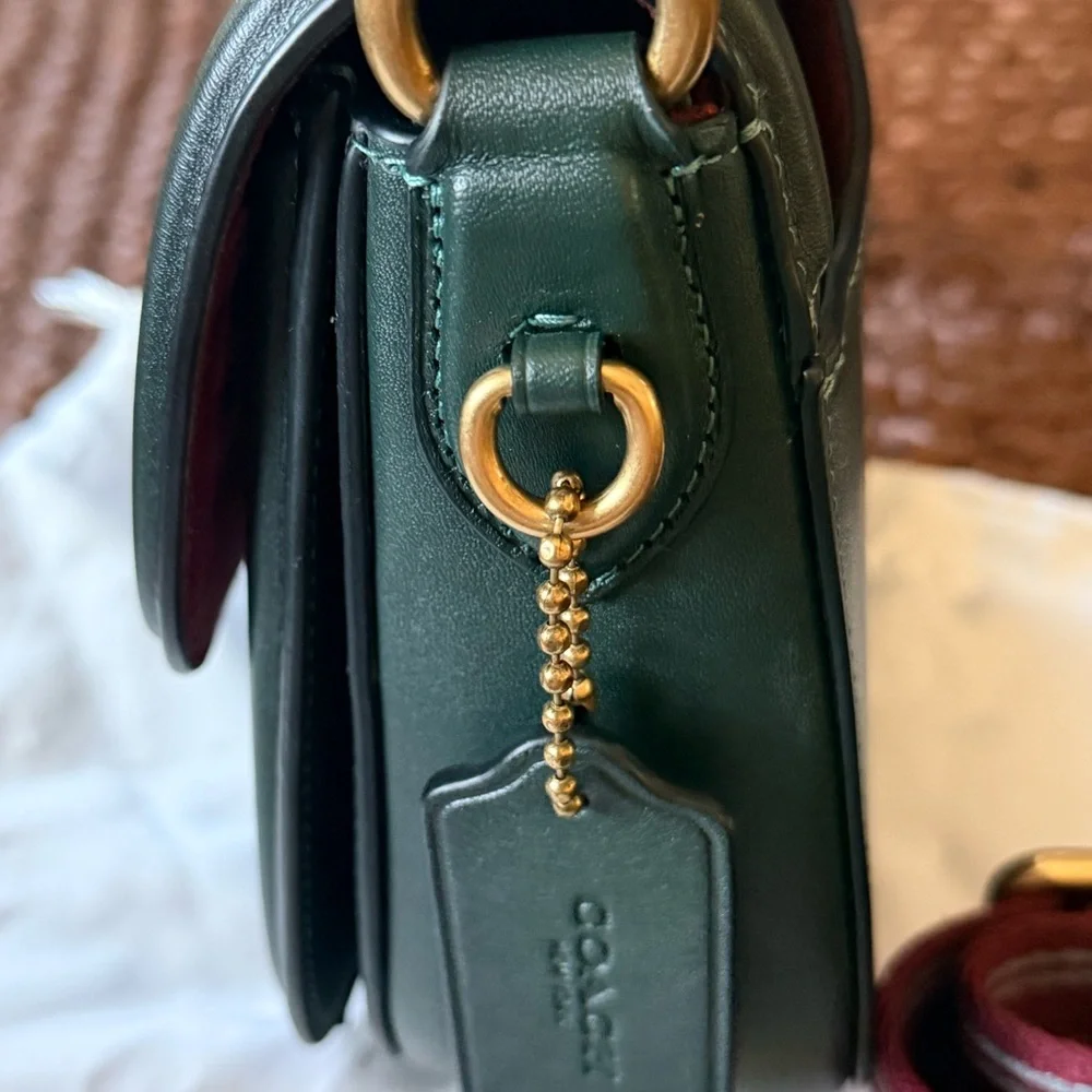 COACH Glovetanned Leather Beat Saddle Bag -Green - Picture 3 of 8